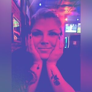 Meet your Posher, Lisa